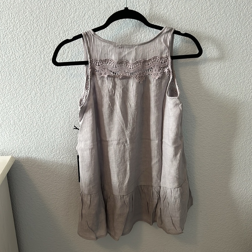 Doe and Rae blouse - Picture 2 of 2